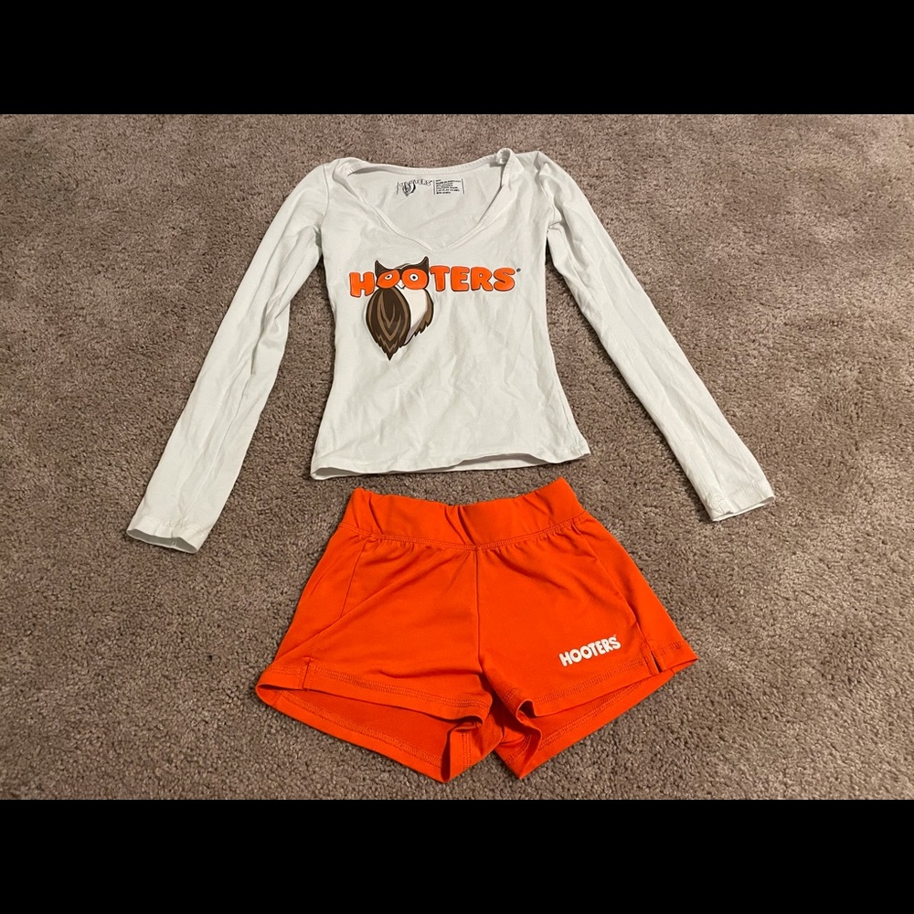 HOOTER GIRL AUTHENTIC UNIFORM